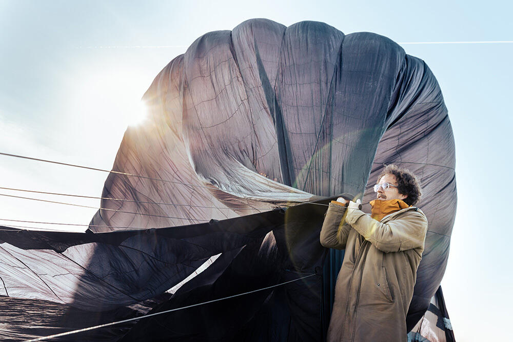 Aerocene: Bring The Sun Down (Rob La Frenais, April 2023)
