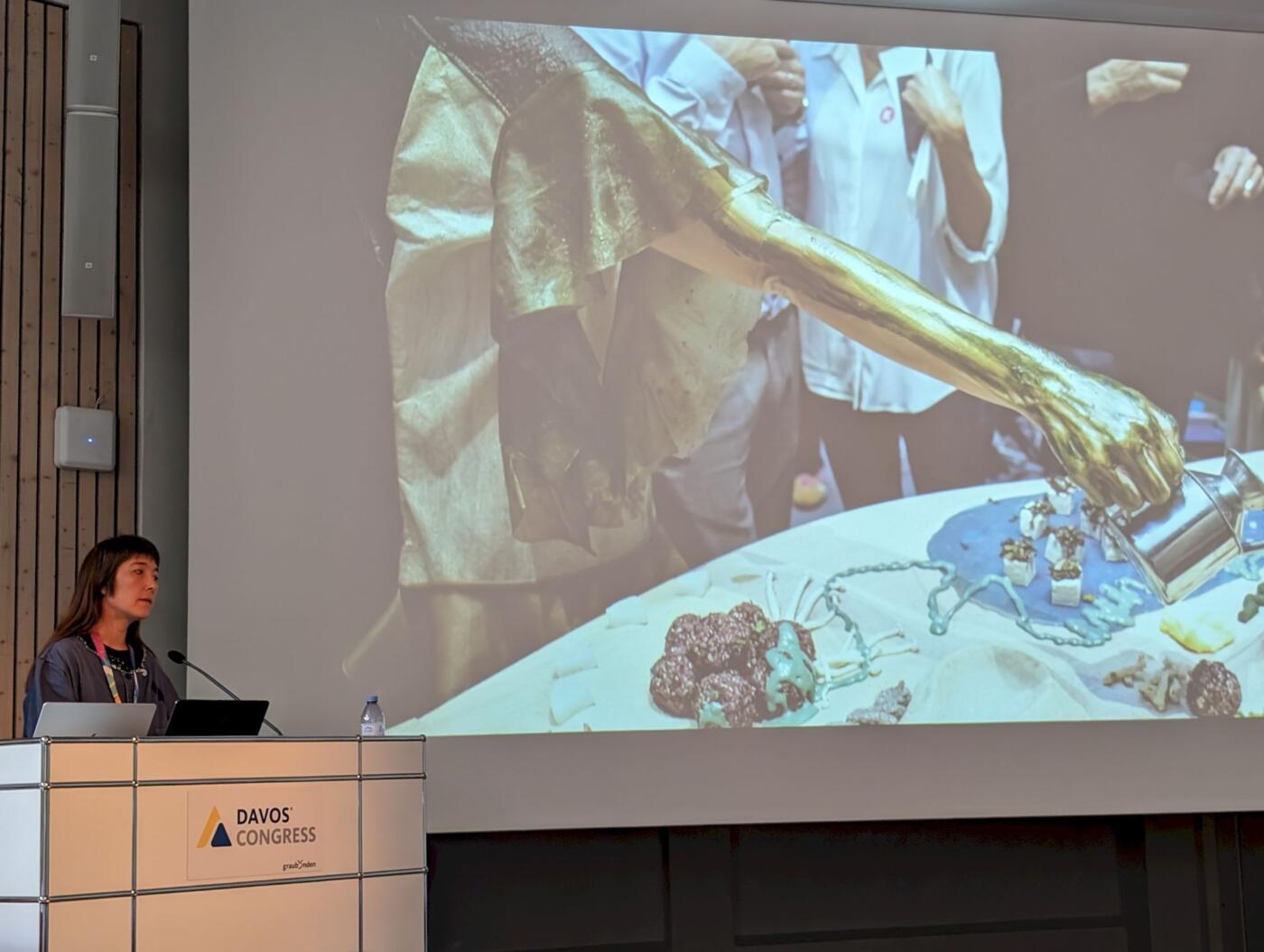 Homo Photosyntheticus lab at Art&Science day of World Biodiversity Forum in Davos