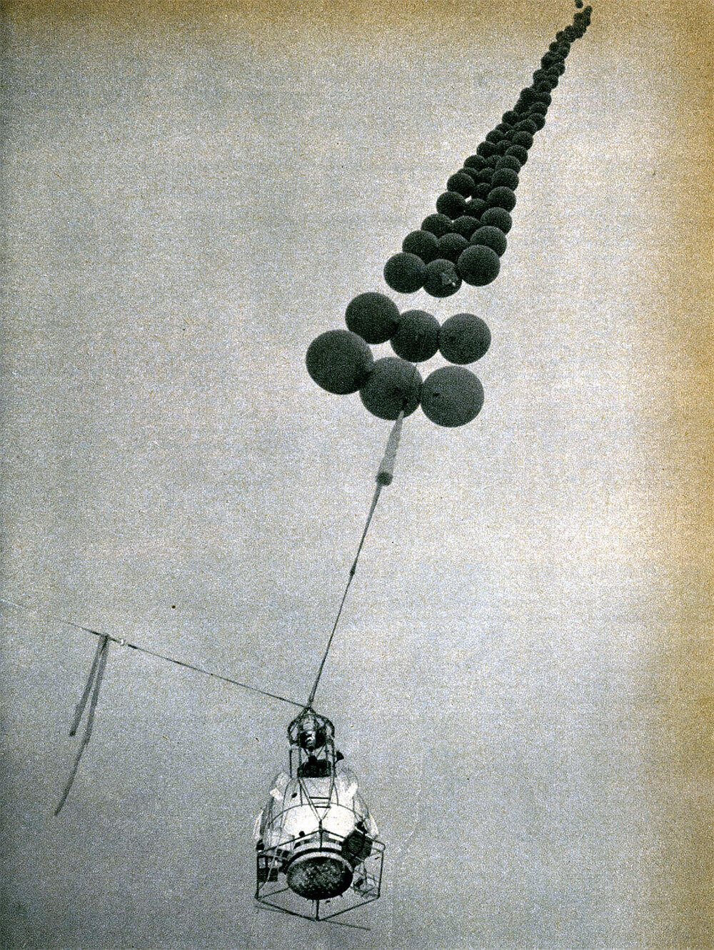Aerocene: Paleo-aero, an alternative low-carbon history of aerospace and aeronautics (Atelier 21, February 2023)